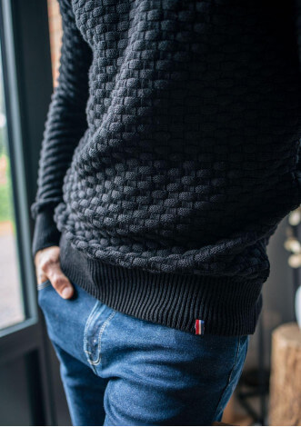21ah-pull-homme-damier-noir-made-in-france-coton-bio-2