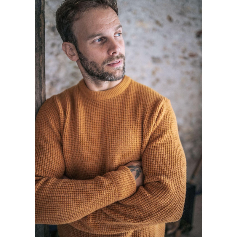 21ah-pull-homme-origine-recyclé-made-in-france-moutarde-3 21ah-pull-homme-origine-recyclé-made-in-france-moutarde-3