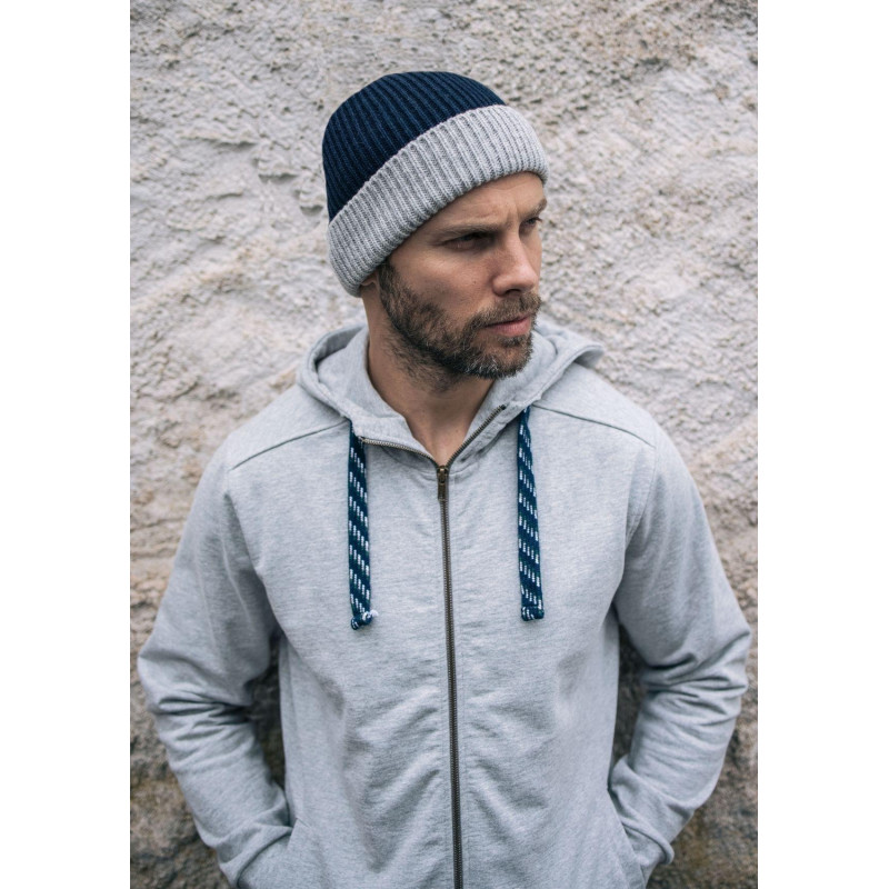 21ah-bonnet-homme-bicolore-gris-clair-bleu-marine-made-in-france-recyclé-2 21ah-bonnet-homme-bicolore-gris-clair-bleu-marine-made-in-france-recyclé-2