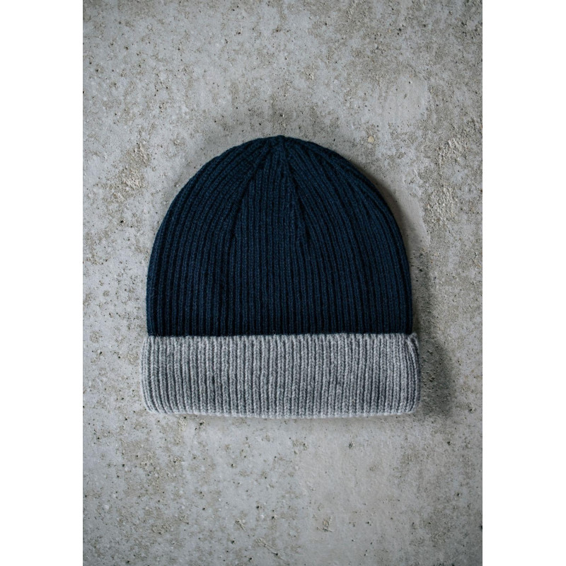 21ah-bonnet-homme-bicolore-gris-clair-bleu-marine-made-in-france-recyclé-3 21ah-bonnet-homme-bicolore-gris-clair-bleu-marine-made-in-france-recyclé-3