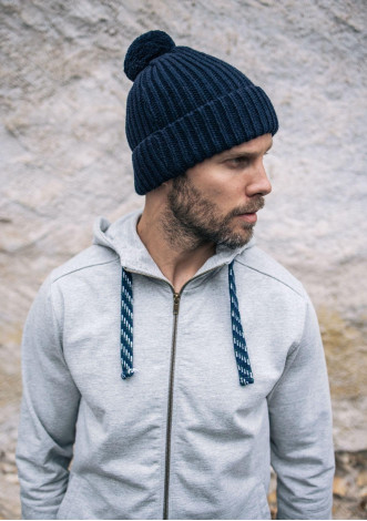 21ah-bonnet-homme-pompom-marine-made-in-france-recyclé-1