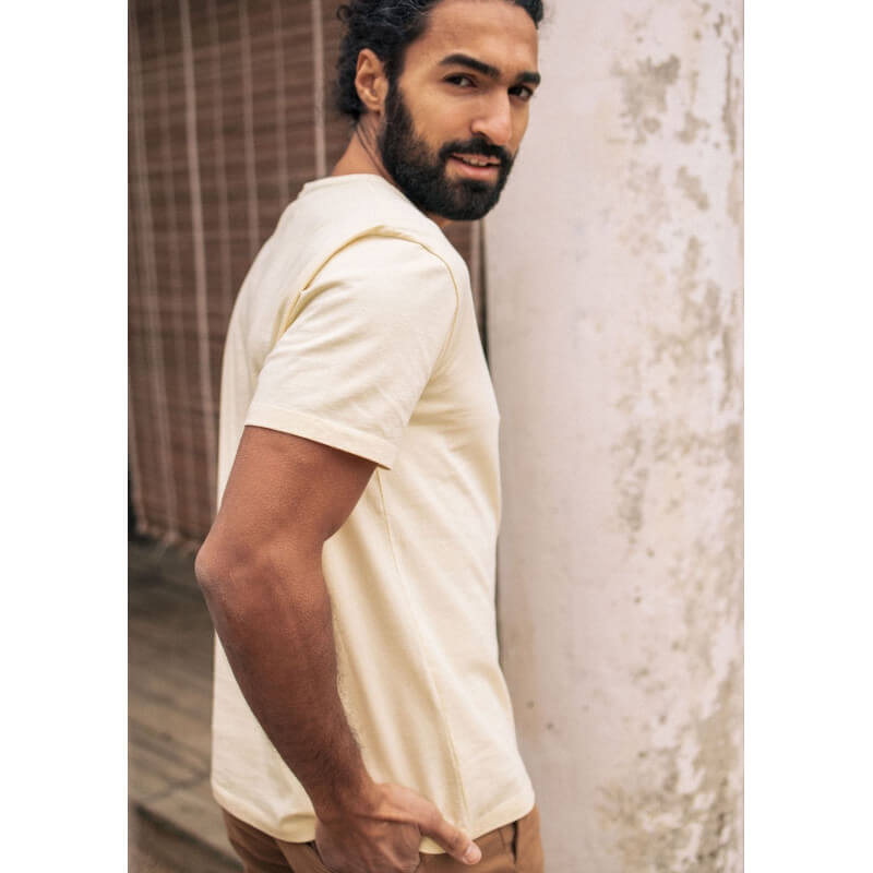22pe-t-shirt-homme-icone-jaune-pale-coton-bio-3 22pe-t-shirt-homme-icone-jaune-pale-coton-bio-3