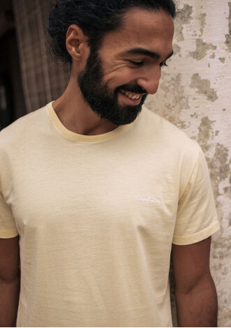 22pe-t-shirt-homme-icone-jaune-pale-coton-bio-4