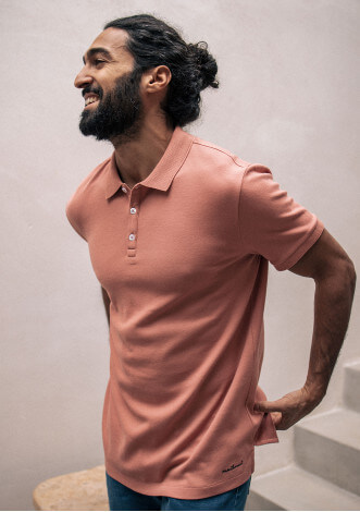 22pe-polo-homme-amical-rose-coton-bio-recyclé-2