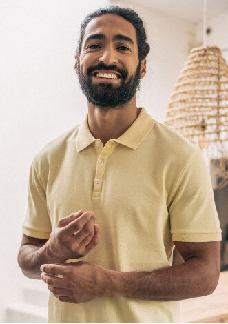 22pe-polo-homme-amical-jaune-pale-coton-bio-recyclé-1
