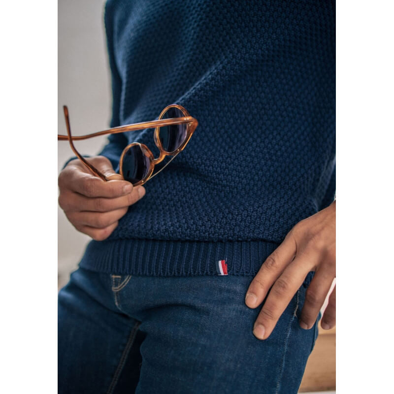 22pe-pull-homme-reflet-bleu-marine-coton-bio-made-in-france-1 22pe-pull-homme-reflet-bleu-marine-coton-bio-made-in-france-1