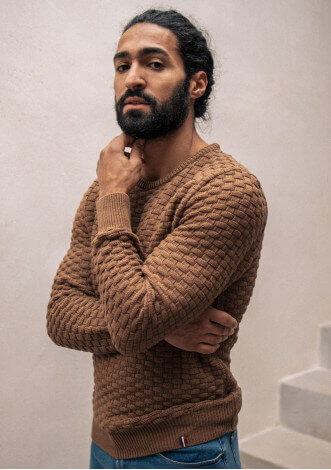 22pe-pull-homme-damier-camel-coton-bio-made-in-france-1