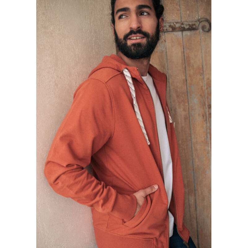 22pe-sweat-homme-détente-orange-recyclé-2 22pe-sweat-homme-détente-orange-recyclé-2