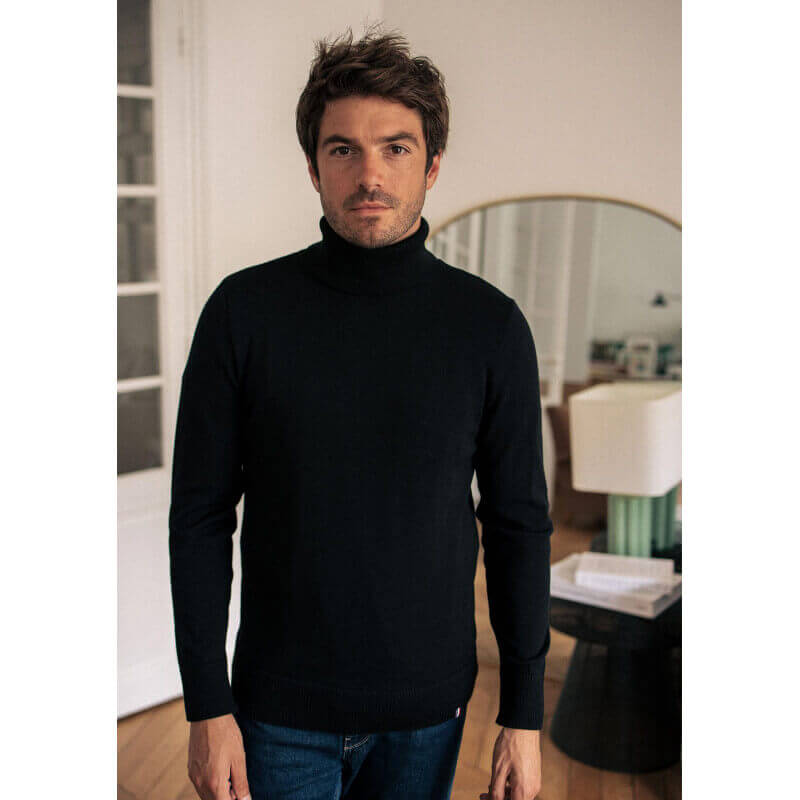 Pull homme OXYGENE noir col montant laine mérinos made in France - MONTLIMART Pull homme OXYGENE noir col montant laine mérinos made in France - MONTLIMART