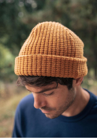 BONNET GRAINE OCRE