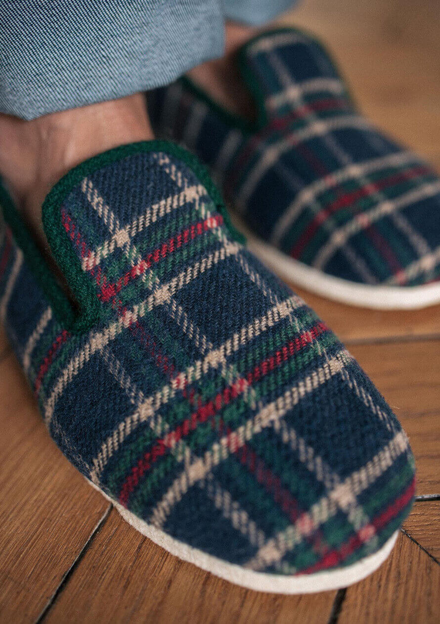 Chaussons recyclés MARTIN tartan vert made in France - MONTLIMART