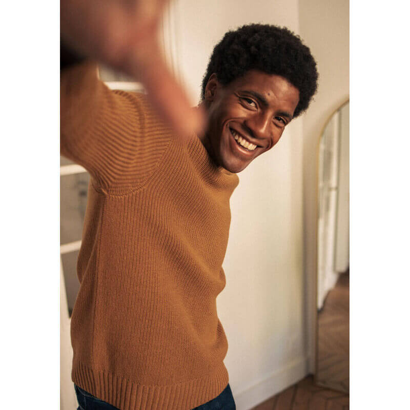 Pull homme SAISON moutarde en laine mérinos made in France - MONTLIMART Pull homme SAISON moutarde en laine mérinos made in France - MONTLIMART