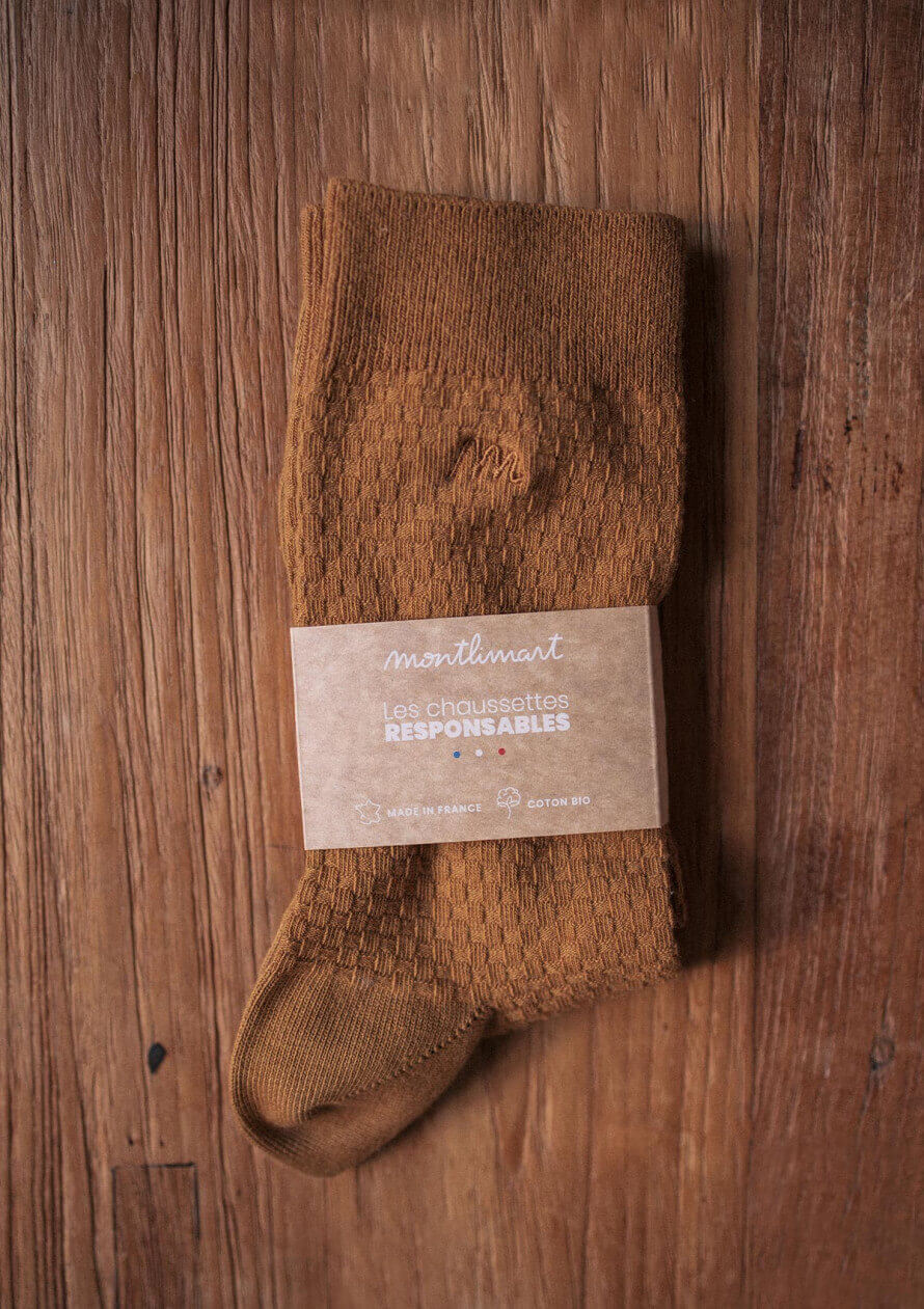 Chaussettes gaufrées ALVEOLE moutarde coton bio made in France - MONTLIMART