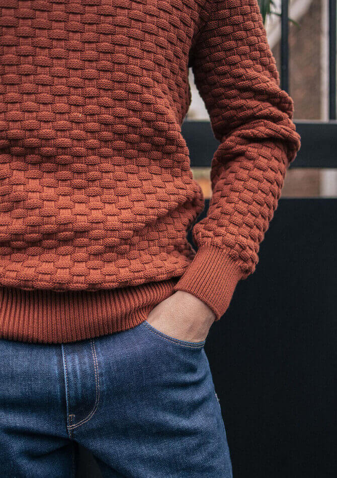 24pe-pull-homme-damier-terracotta-coton-bio-made-in-france-3
