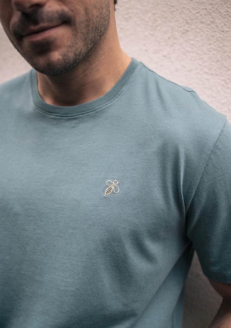 24pe-t-shirt-homme-essaim-vert-eucalyptus-coton-bio-1