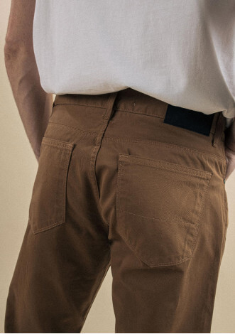 25pe-pantalon-homme-louis-camel-coton-bio-3
