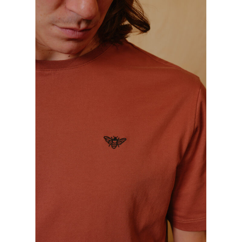 25ah-t-shirt-homme-essaim-terracotta-coton-bio-3 25ah-t-shirt-homme-essaim-terracotta-coton-bio-3