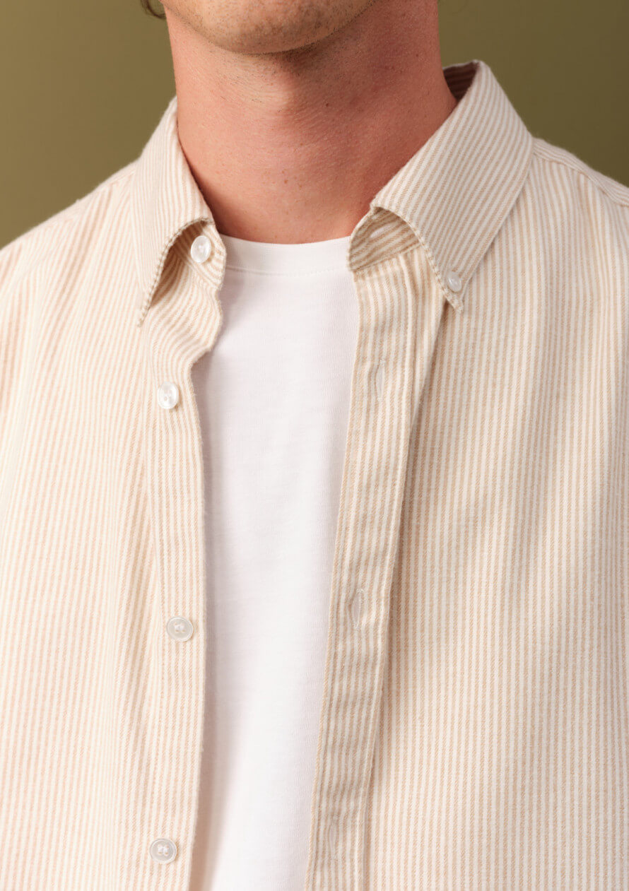 25ah-chemise-homme-centre-ville-rayures-beige-recyclée-2