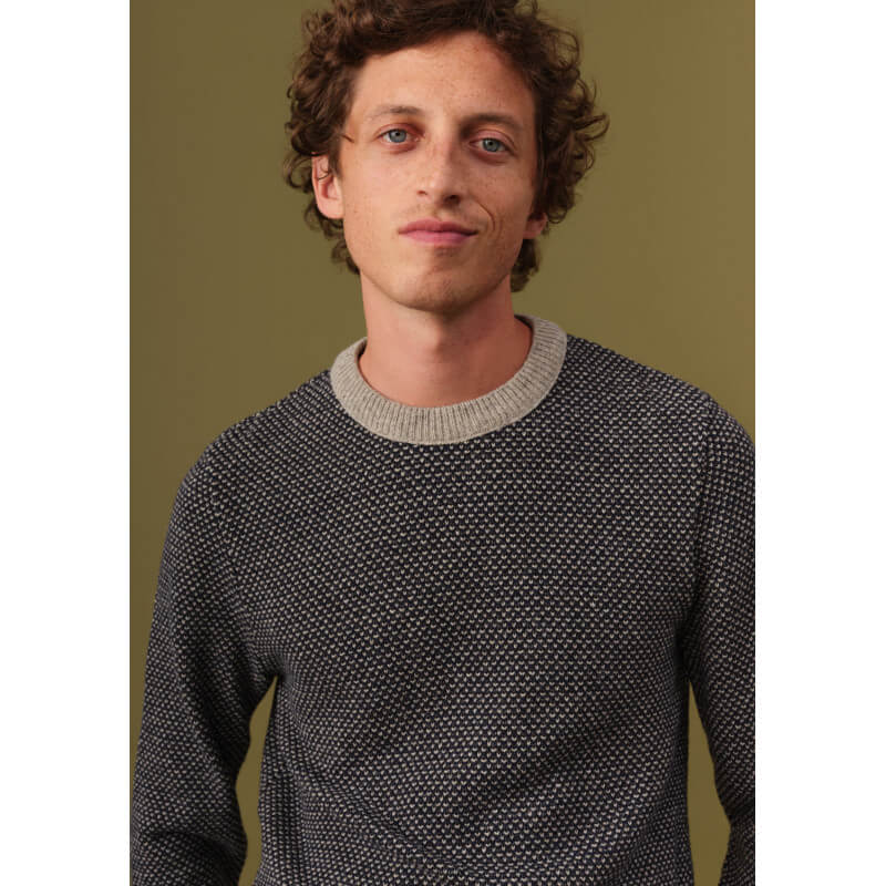 22ah-pull-homme-alentour-anthra-gris-marine-recycle-made-in-france-1