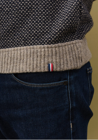 22ah-pull-homme-alentour-anthra-gris-marine-recycle-made-in-france-2
