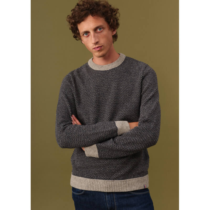 22ah-pull-homme-alentour-anthra-gris-marine-recycle-made-in-france-3 22ah-pull-homme-alentour-anthra-gris-marine-recycle-made-in-france-3