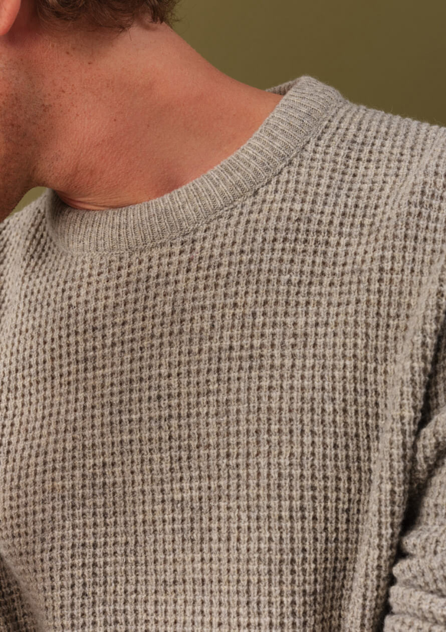 22ah-pull-homme-origine-gris-clair-recycle-made-in-france-2