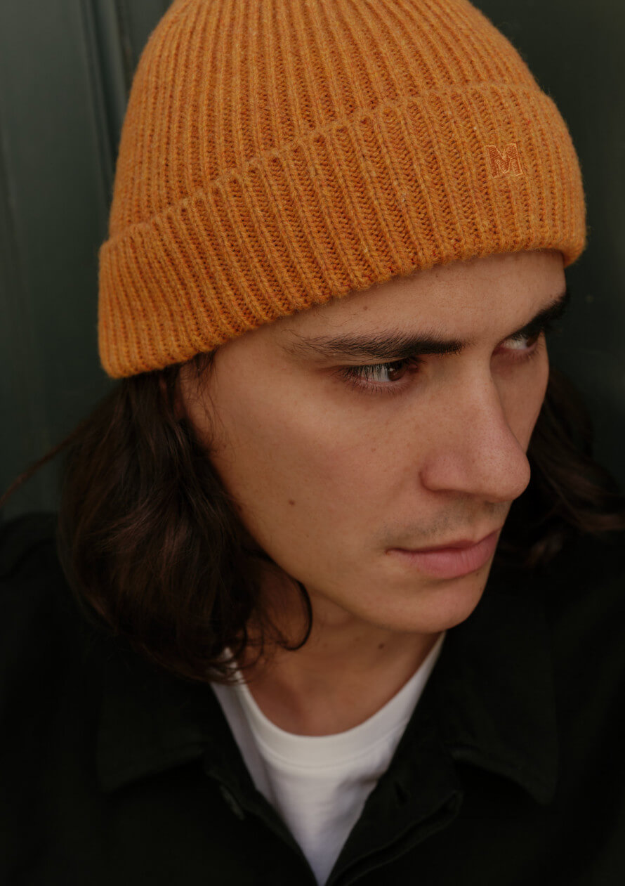 25ah-bonnet-homme-globe-ocre-made-in-france-2