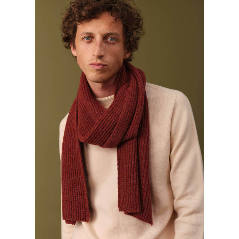 25ah-echarpe-gauffre-homme-terracotta-made-in-france-1 25ah-echarpe-gauffre-homme-terracotta-made-in-france-1