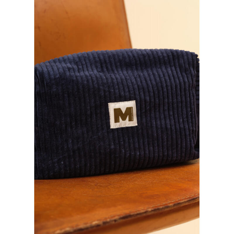 25ah-trousse-itinerant-homme-marine-made-in-france-1 25ah-trousse-itinerant-homme-marine-made-in-france-1