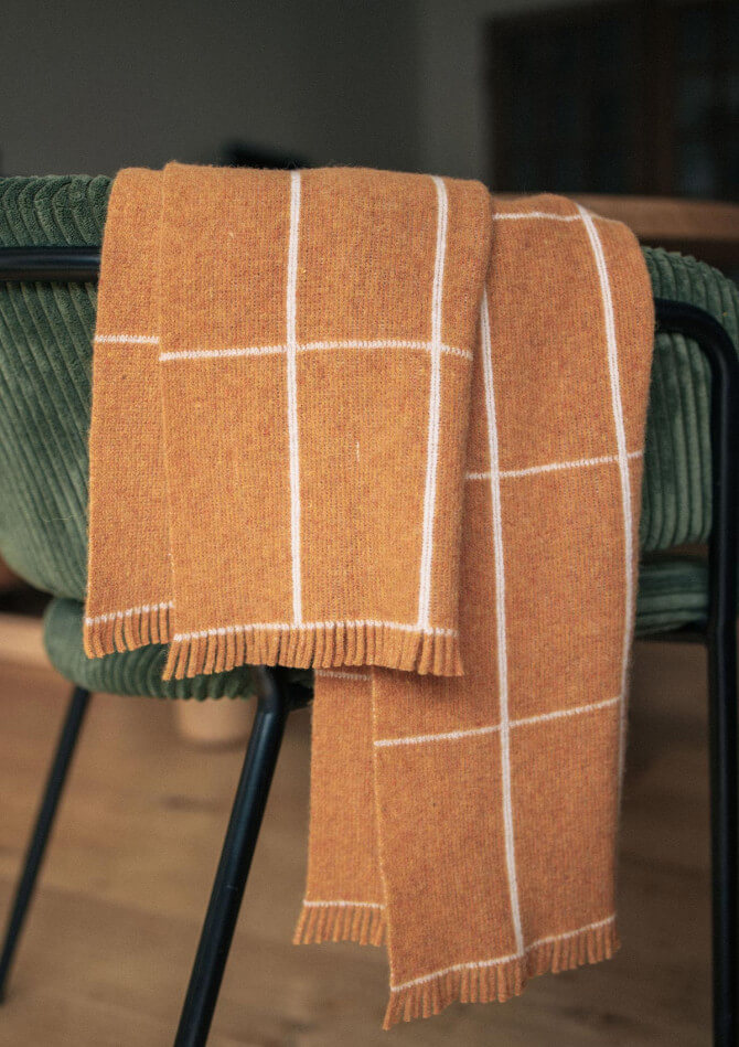 25ah-echarpe-brit-homme-ocre-made-in-france-1