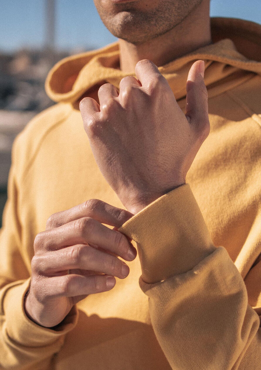 25pe-sweat-homme-houle-jaune-coton-bio-3