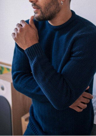 22ah-pull-homme-planete-marine-coton-bio-made-in-france-tricotage-3d-2