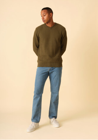 pull-homme-genereux-vert-made-in-france-collection-printemps-ete-2026-5