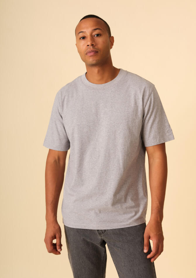 t-shirt-homme-marceau-gris-coton-collection-printemps-ete-2026-1