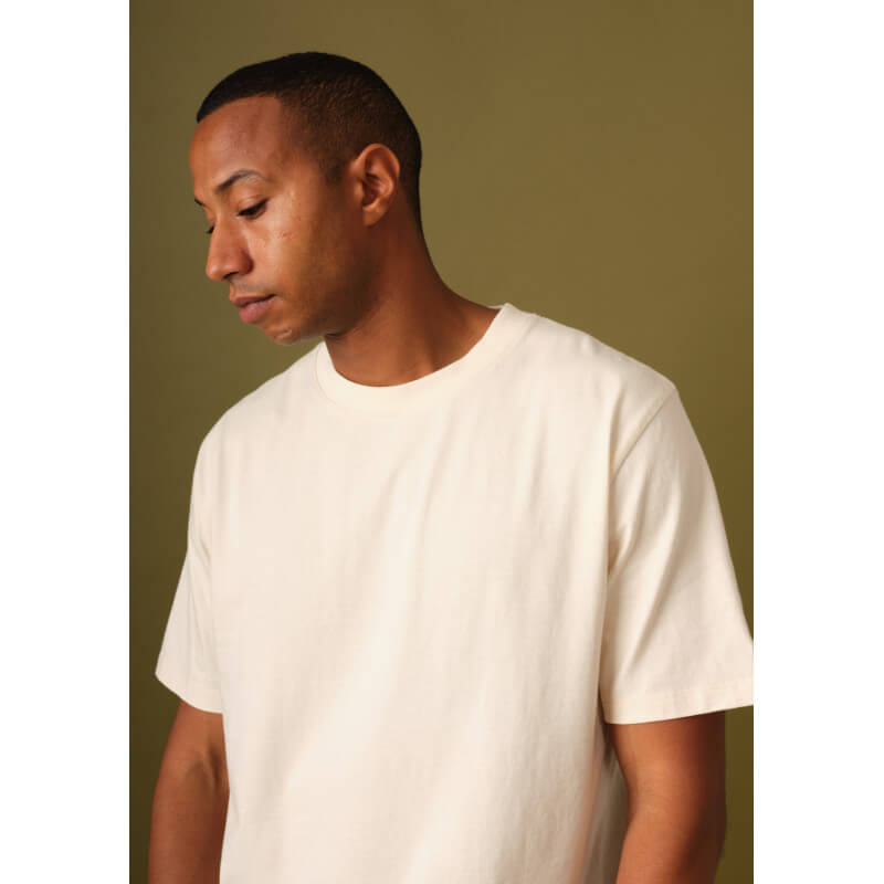 t-shirt-homme-marceau-blanc-casse-coton-collection-printemps-ete-2026-1