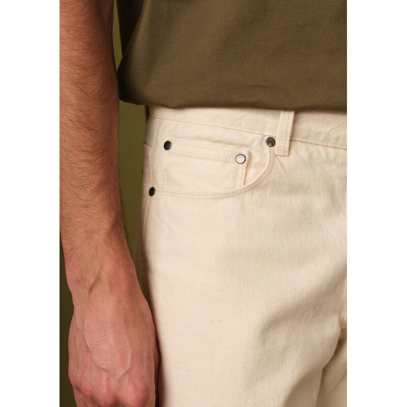 jean-homme-thomas-denim-ecru-coton-collection-printemps-ete-2026-3