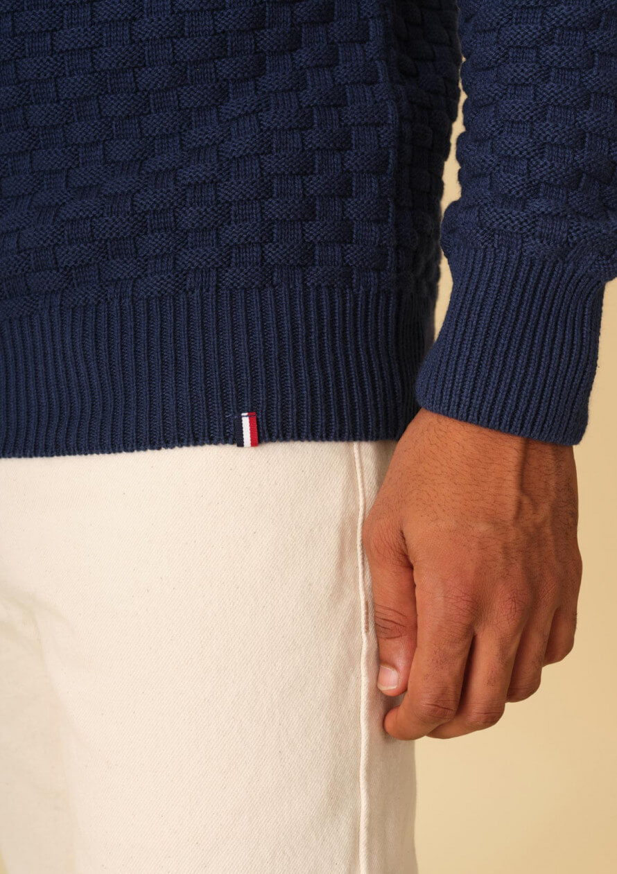 pull-homme-damier-bleu-fonce-made-in-france-collection-printemps-ete-2021-3