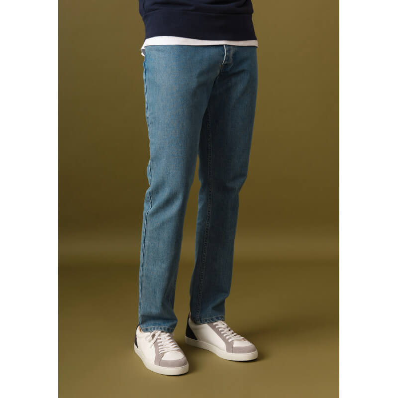 jean-homme-lucas-denim-delave-made-in-france-collection-printemps-ete-2025-1