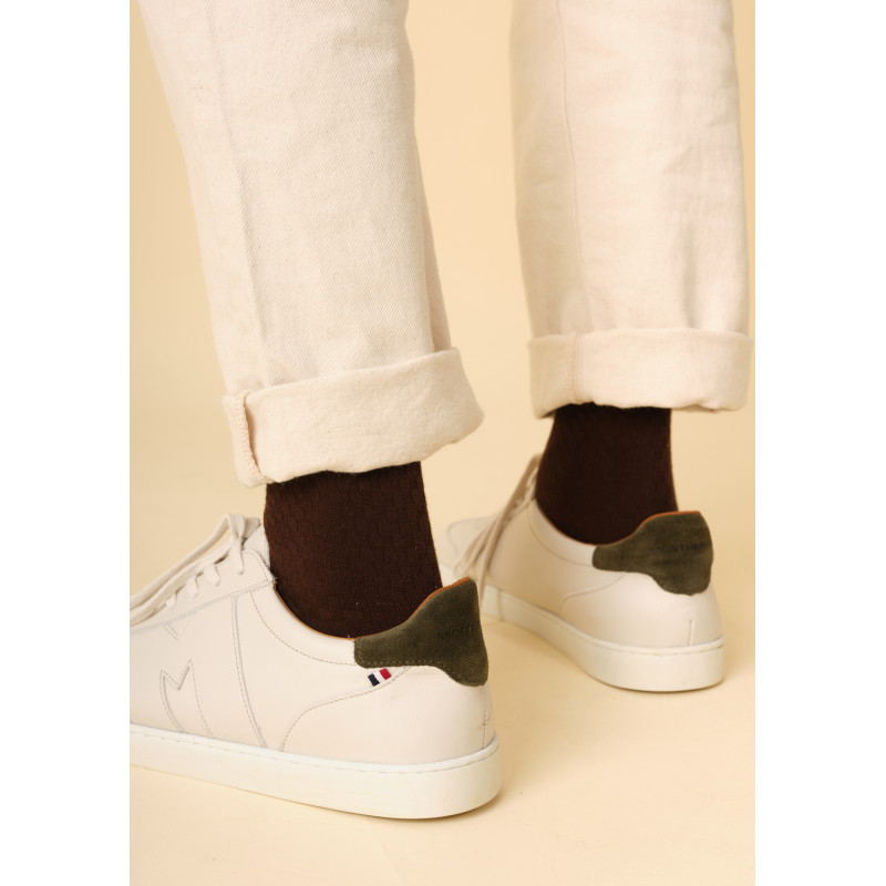 chaussettes-homme-alveole-marron-made-in-france-collection-automne-hiver-2024-2