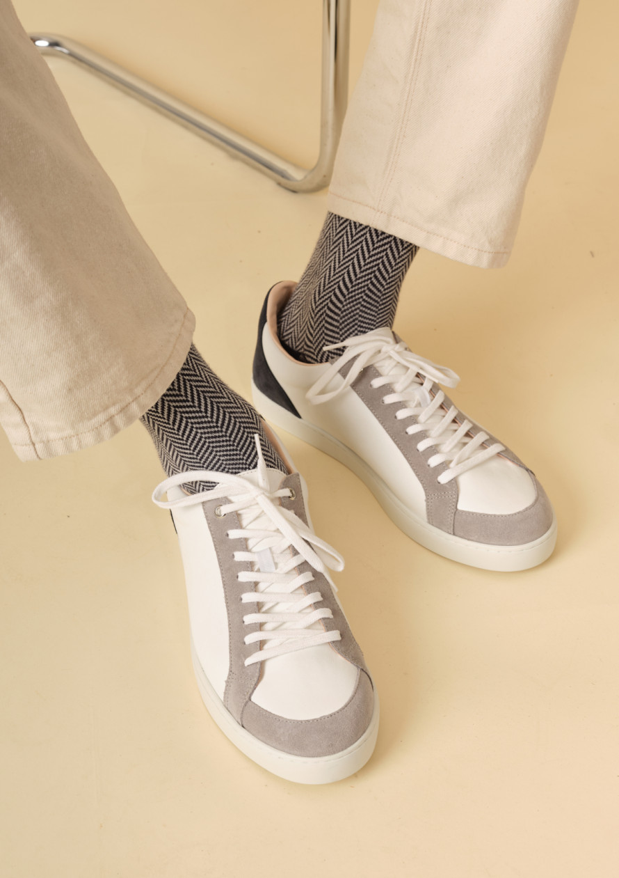 chaussettes-homme-chevron-marine-gris-clair-made-in-france-collection-automne-hiver-2022-2