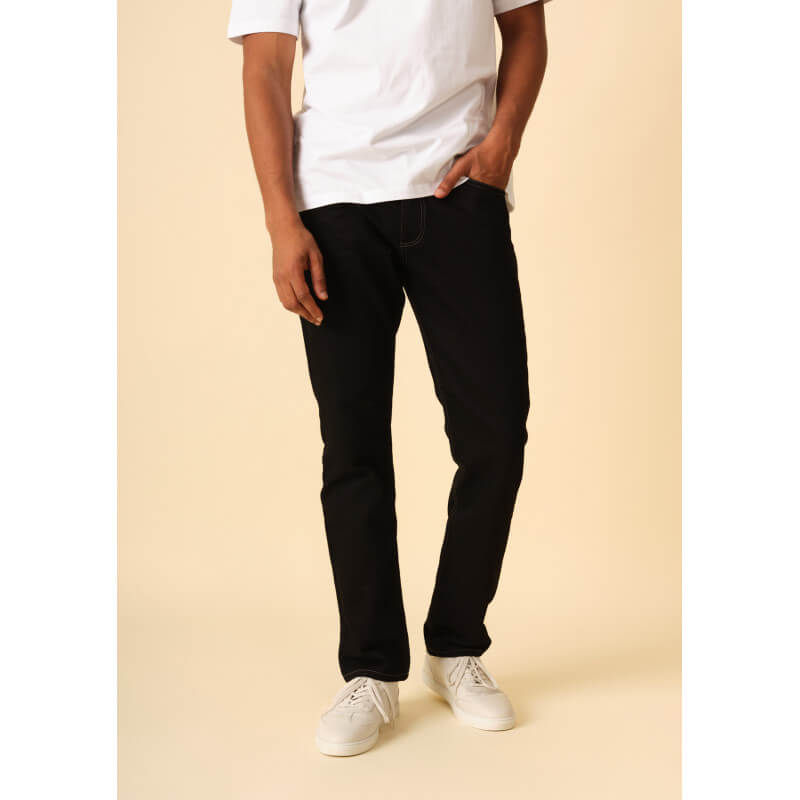 jean-homme-lucas-noir-made-in-france-collection-automne-hiver-2024-1