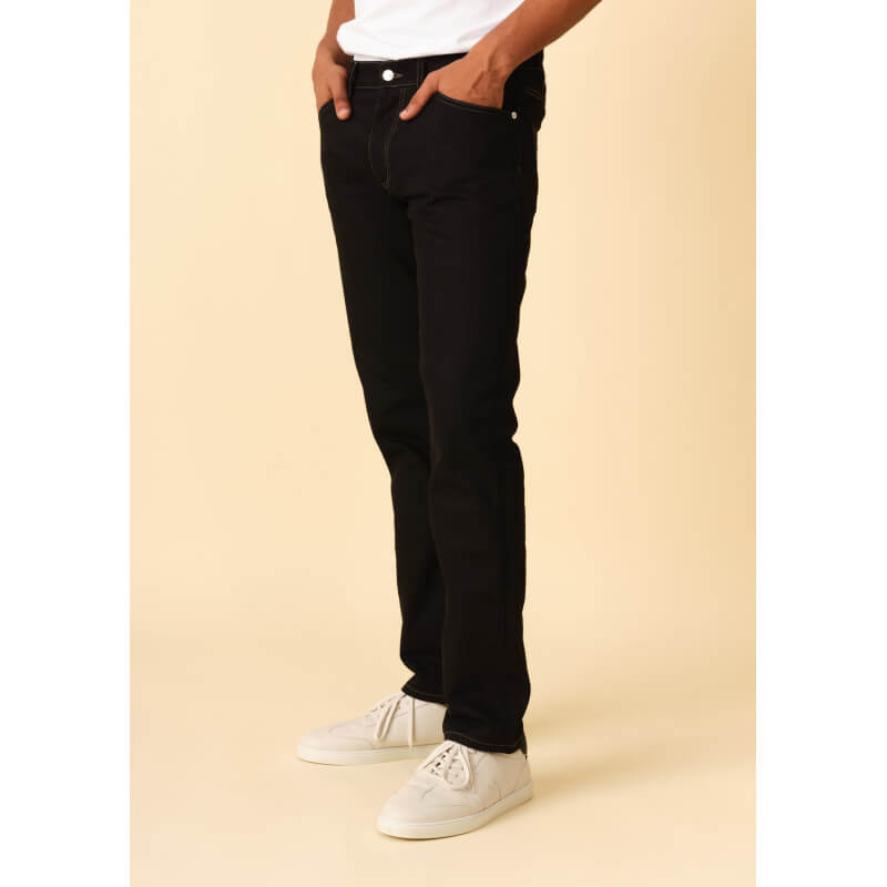 jean-homme-lucas-noir-made-in-france-collection-automne-hiver-2024-5