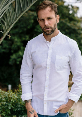 18pe-chemise-homme-blanc-en-lin-col-mao-montlilin-3