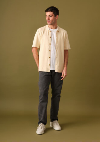 polo-homme-reveur-ecru-coton-collection-printemps-ete-2025-4