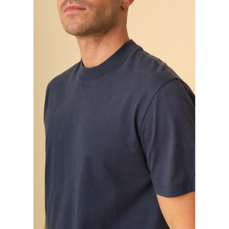 t-shirt-homme-minerai-marine-coton-collection-automne-hiver-2024-1