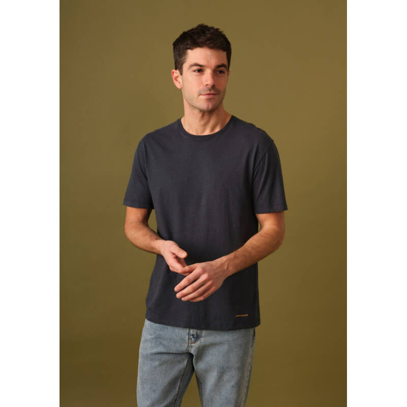 t-shirt-homme-prometteur-marine-coton-collection-printemps-ete-2025-1