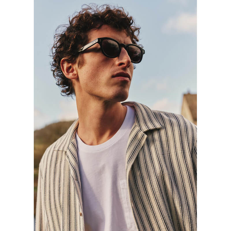 lunettes-homme-prisme-noir-collection-printemps-ete-2026-1