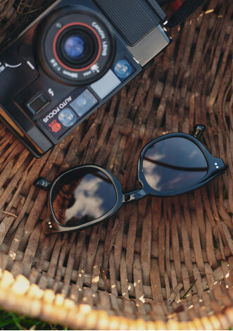 lunettes-homme-prisme-noir-collection-printemps-ete-2026-4