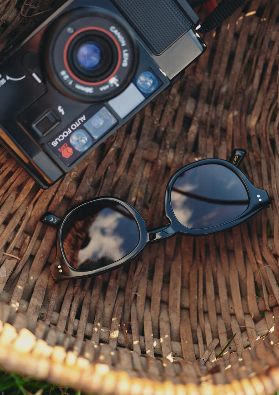 lunettes-homme-prisme-noir-collection-printemps-ete-2026-4