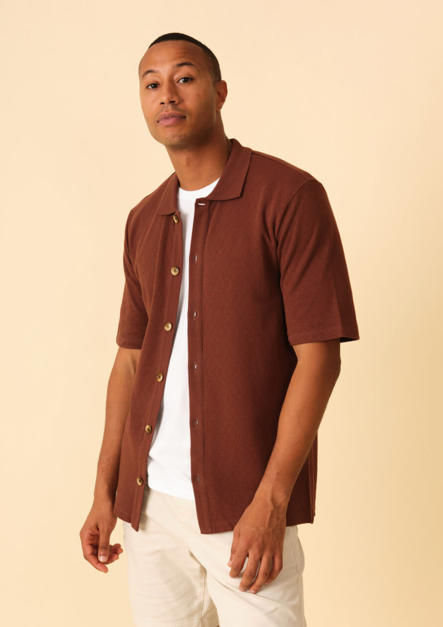 polo-homme-reveur-marron-coton-collection-printemps-ete-2026-4